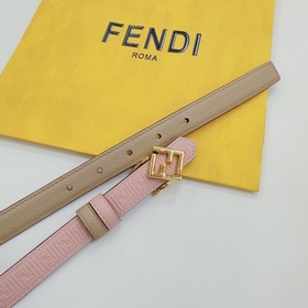 Новая модель на официальном сайте Fendi, ширина 2,0 см, пояс коль