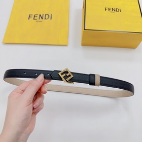 Новая модель на официальном сайте Fendi, ширина 2,0 см, пояс коль