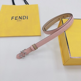Новая модель на официальном сайте Fendi, ширина 2,0 см, пояс коль