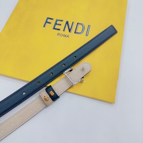 Новая модель на официальном сайте Fendi, ширина 2,0 см, пояс коль