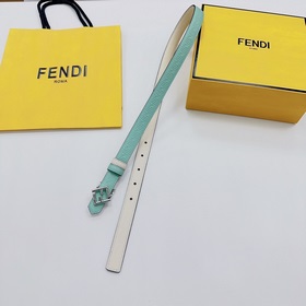 Новая модель на официальном сайте Fendi, ширина 2,0 см, пояс коль