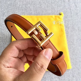 FENDl / Fendi Популярные товары в магазине Благодарим клиентов 