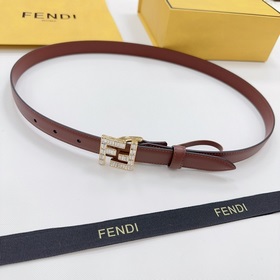 Новая модель на официальном сайте Fendi, 2,0 см, двусторонняя кож