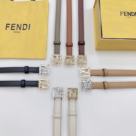 Новая модель на официальном сайте Fendi, 2,0 см, двусторонняя кож