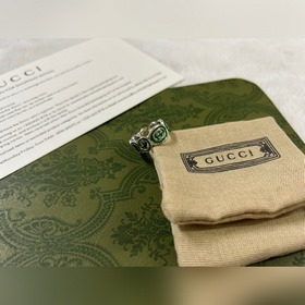 Gucci Грин-эмалевое кольцо с двойной буквой G, размер 12-24