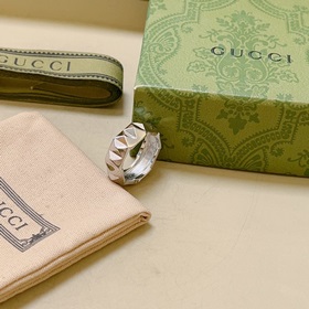 Новейшие модели колец Gucci более высокого качества, такие же, ка