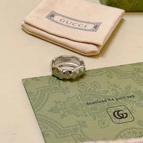 Новейшие модели колец Gucci более высокого качества, такие же, ка