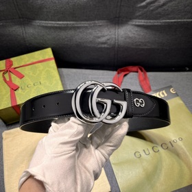 Gucci  Ширина 4,0 см  Каждый сезон логотип бренда обновляется,