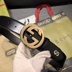Gucci  Ширина 4,0 см  Каждый сезон логотип бренда обновляется,
