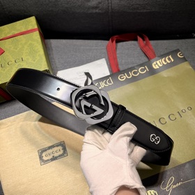 Gucci  Ширина 4,0 см  Каждый сезон логотип бренда обновляется,