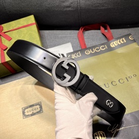 Gucci  Ширина 4,0 см  Каждый сезон логотип бренда обновляется,