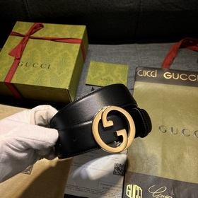 Gucci, ширина 4,0 см. Новая коллекция одежды «Gucci Love Parade» 