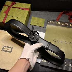 Gucci, ширина 4,0 см. Новая коллекция одежды «Gucci Love Parade» 