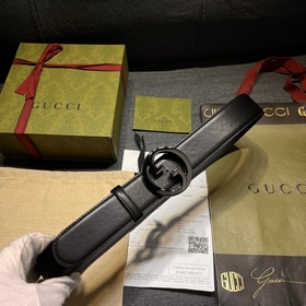 Gucci, ширина 4,0 см. Новая коллекция одежды «Gucci Love Parade» 