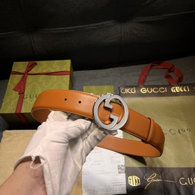 Gucci, ширина 4,0 см. Новая коллекция одежды «Gucci Love Parade» 