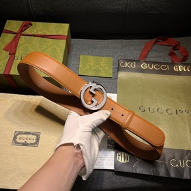 Gucci, ширина 4,0 см. Новая коллекция одежды «Gucci Love Parade» 
