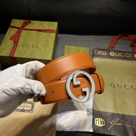 Gucci, ширина 4,0 см. Новая коллекция одежды «Gucci Love Parade» 