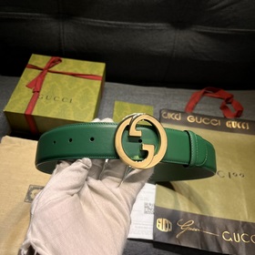 Gucci, ширина 4,0 см. Новая коллекция одежды «Gucci Love Parade»