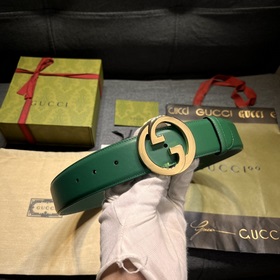 Gucci, ширина 4,0 см. Новая коллекция одежды «Gucci Love Parade» 
