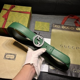 Gucci, ширина 4,0 см. Новая коллекция одежды «Gucci Love Parade» 