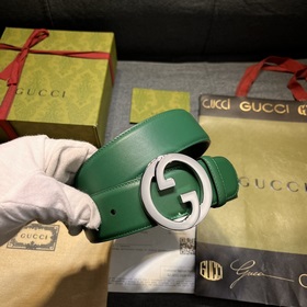 Gucci, ширина 4,0 см. Новая коллекция одежды «Gucci Love Parade» 