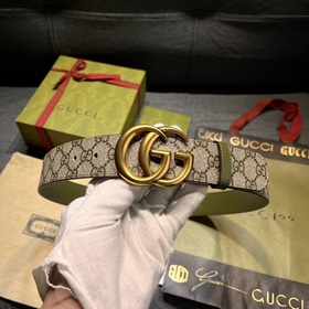 Каждый сезон Gucci представляет новую коллекцию GG Marmont, вдохн