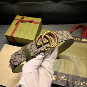 Каждый сезон Gucci представляет новую коллекцию GG Marmont, вдохн