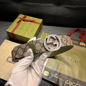 Каждый сезон Gucci представляет новую коллекцию GG Marmont, вдохн