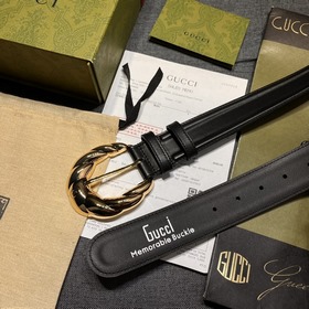 Gucci  Ширина 4,0 см  Новая модель Продолжая лидировать в серии