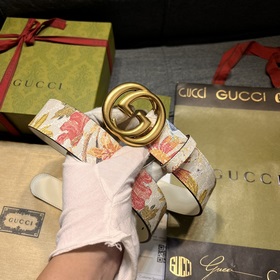 Gucci, ширина 4,0 см, новая модель. Соединяя прошлое и настоящее 