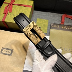 Gucci, ширина 4,0 см, новая модель. Пряжка в форме буквы G являет