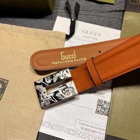 Gucci, ширина 4,0 см, новая модель. Пряжка в форме буквы G являет