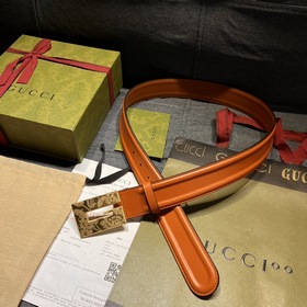 Gucci, ширина 4,0 см, новая модель. Пряжка в форме буквы G являет