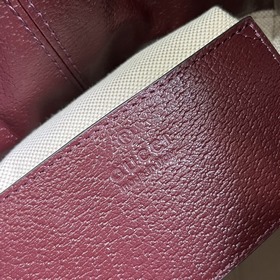 Мини-сумка через плечо из канваса GG. Мужские сумки Gucci преодол