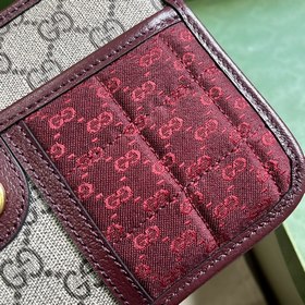 Мини-рюкзак из парусины GG. Небольшие кожаные аксессуары Gucci пр
