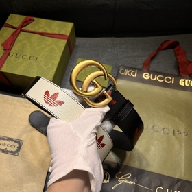 Gucci  Ширина 4,0 см Новая модель Второй раздел коллекции Adida