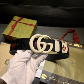 Gucci  Ширина 4,0 см Новая модель Второй раздел коллекции Adida
