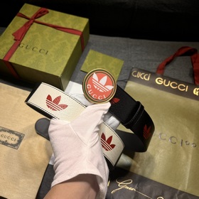 Gucci  Ширина 4,0 см Новая модель Второй раздел коллекции Adida