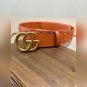 Новая модель Gucci GG Supreme из ПВХ, украшенная фирменным элемен