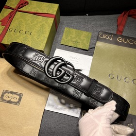 Gucci  Ширина 4,0 см  Новая модель Каждый сезон бренд обновляет