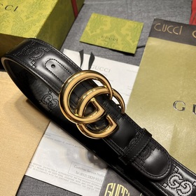 Gucci  Ширина 4,0 см  Новая модель Каждый сезон бренд обновляет