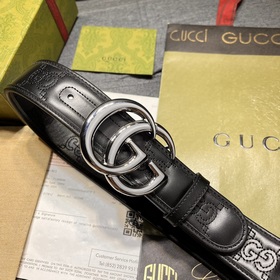 Gucci  Ширина 4,0 см  Новая модель Каждый сезон бренд обновляет