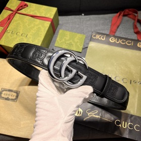 Gucci  Ширина 4,0 см  Новая модель Каждый сезон бренд обновляет