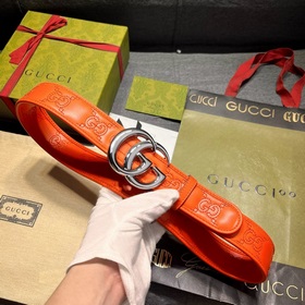 Gucci  Ширина 4,0 см  Новая модель Каждый сезон бренд обновляет