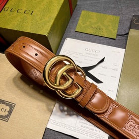 Gucci  Ширина 4,0 см  Новая модель Каждый сезон бренд обновляет