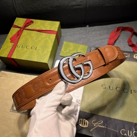 Gucci  Ширина 4,0 см  Новая модель Каждый сезон бренд обновляет