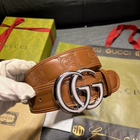 Gucci  Ширина 4,0 см  Новая модель Каждый сезон бренд обновляет