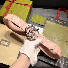Gucci  Ширина 4,0 см  Новая модель Каждый сезон бренд обновляет