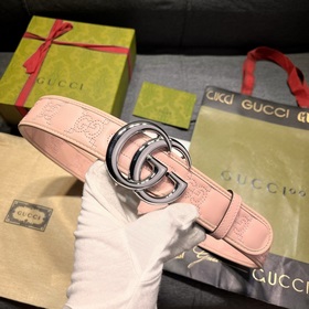 Gucci  Ширина 4,0 см  Новая модель Каждый сезон бренд обновляет