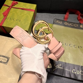 Gucci  Ширина 4,0 см  Новая модель Каждый сезон бренд обновляет